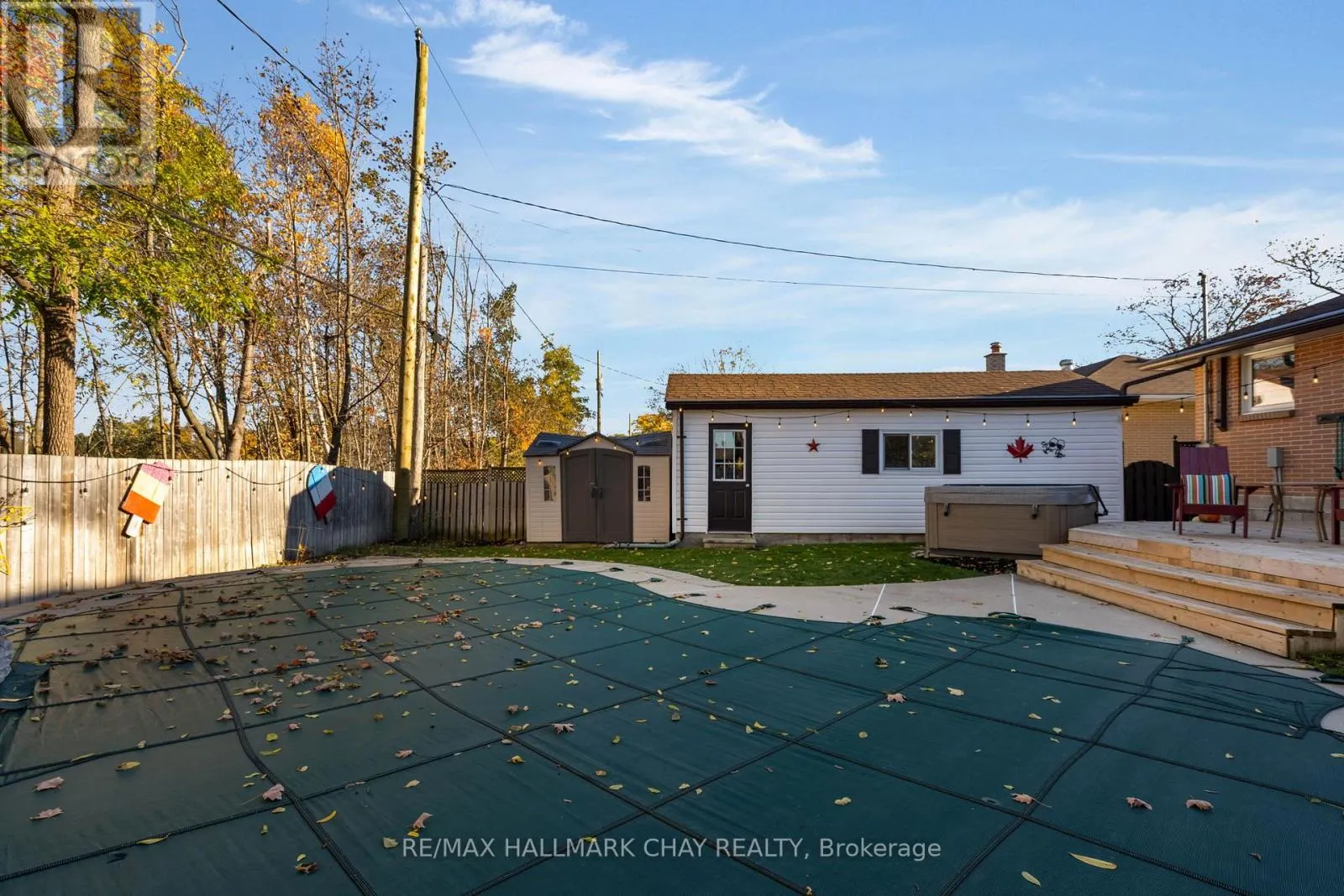 15 BOTHWELL CRESCENT