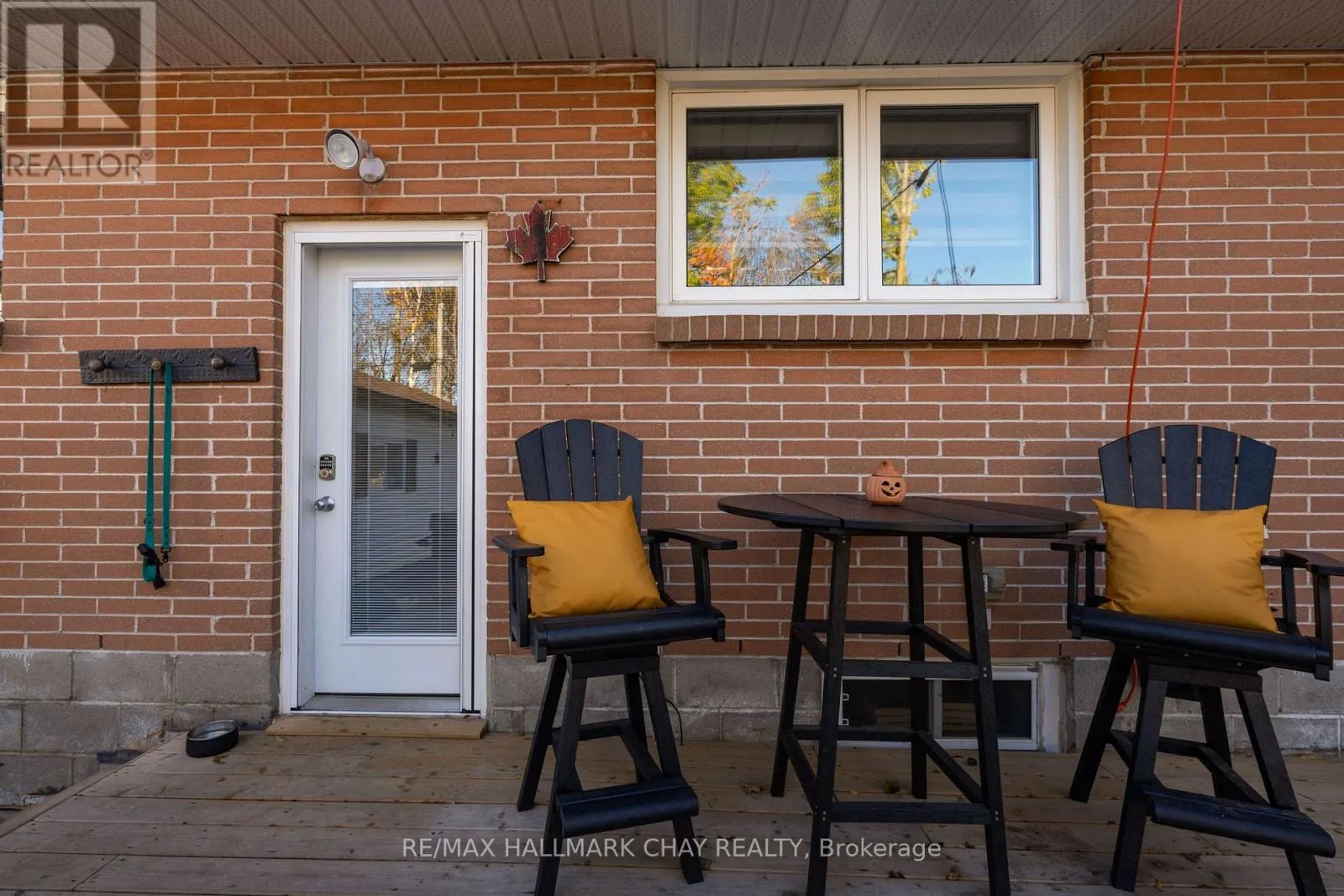 15 BOTHWELL CRESCENT