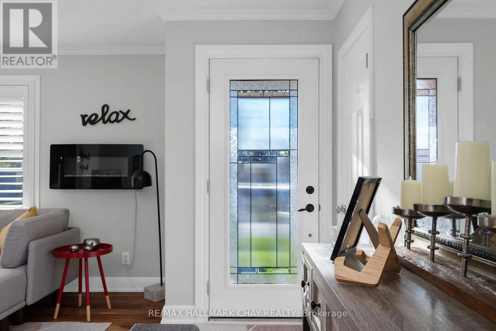 15 BOTHWELL CRESCENT