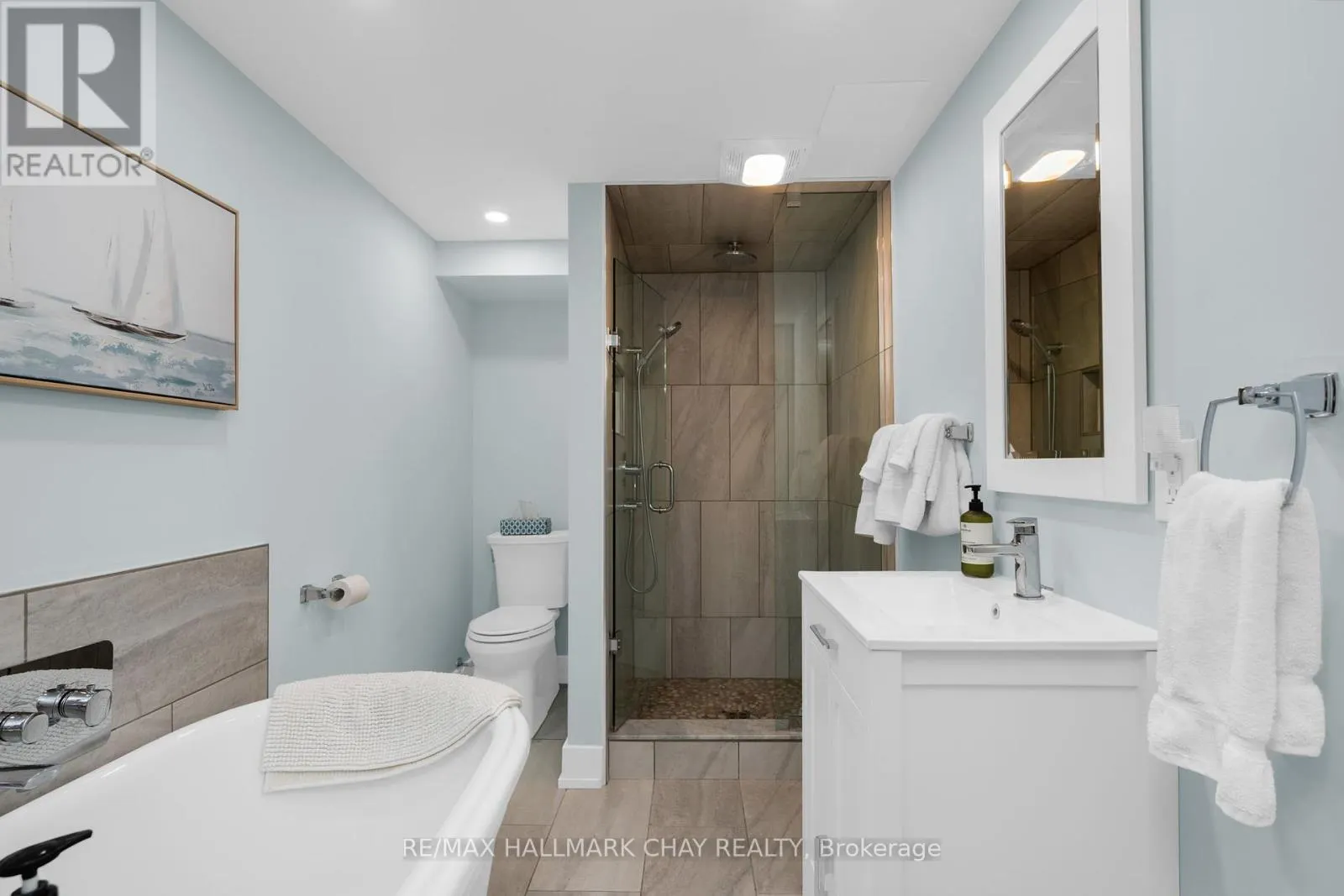 15 BOTHWELL CRESCENT