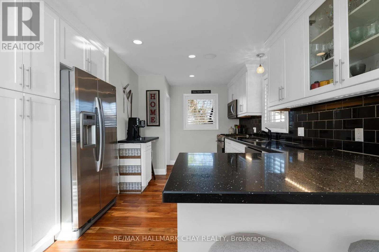 15 BOTHWELL CRESCENT