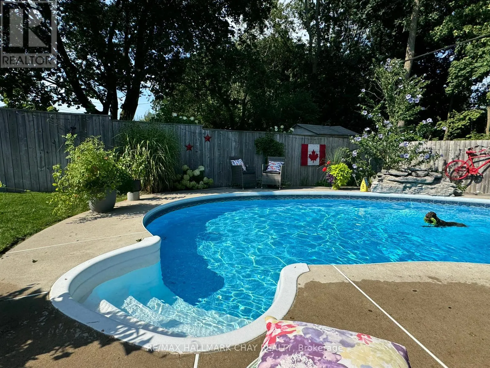 15 BOTHWELL CRESCENT