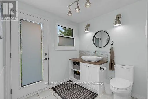 1398 OLD SECOND ROAD N