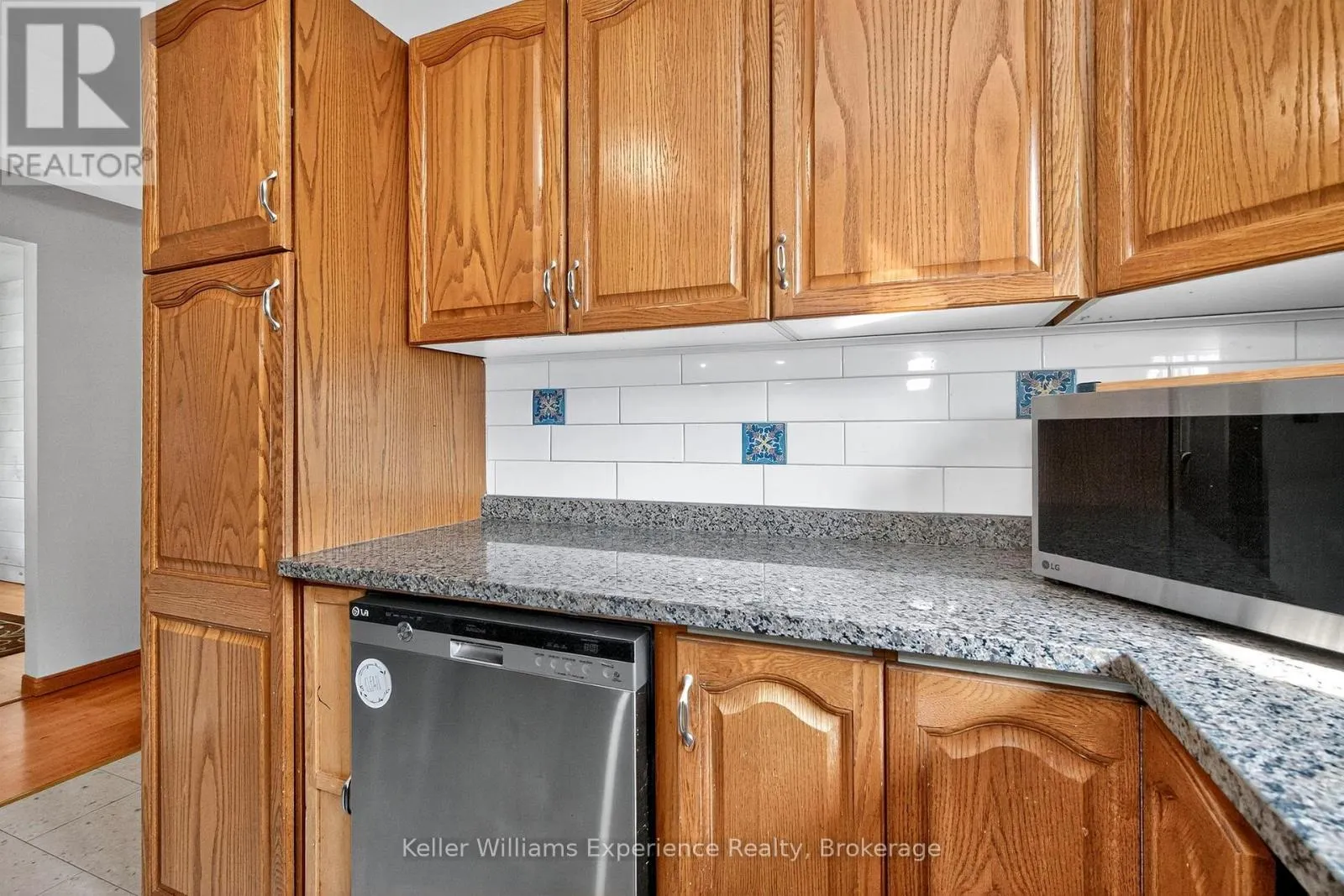 308 ASSINIBOIA STREET