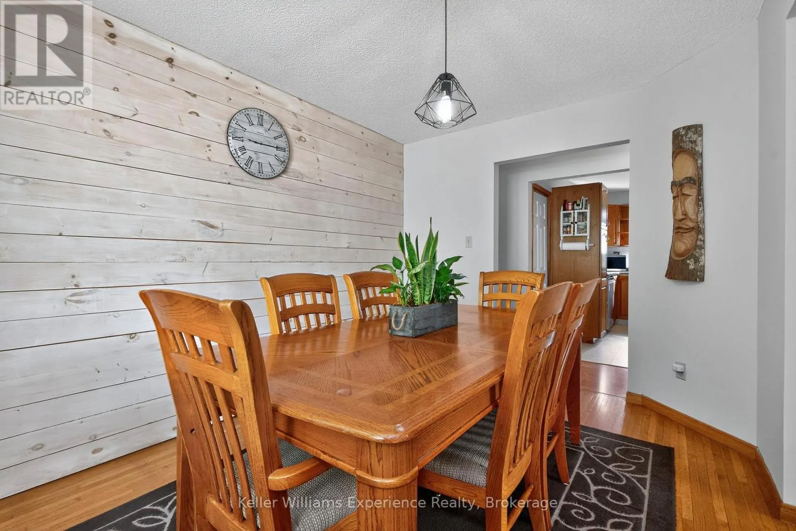 308 ASSINIBOIA STREET