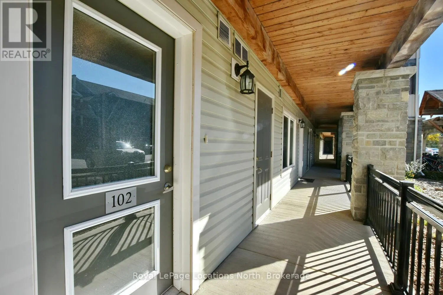 102 - 1 BRANDY LANE DRIVE, #102