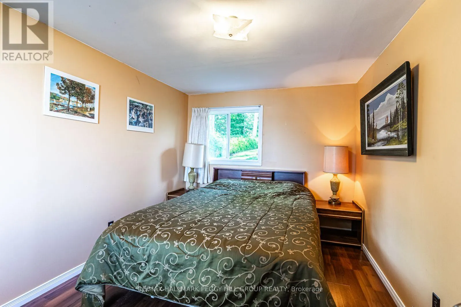 383 PEEK-A-BOO TRAIL