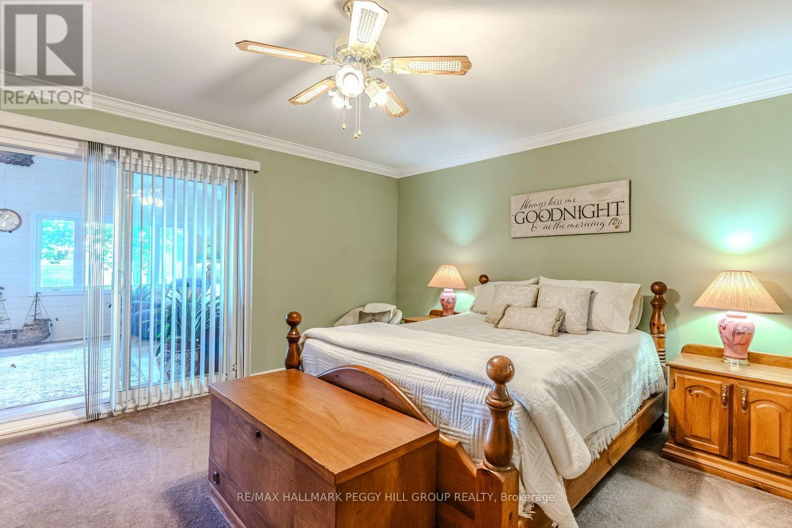 383 PEEK-A-BOO TRAIL