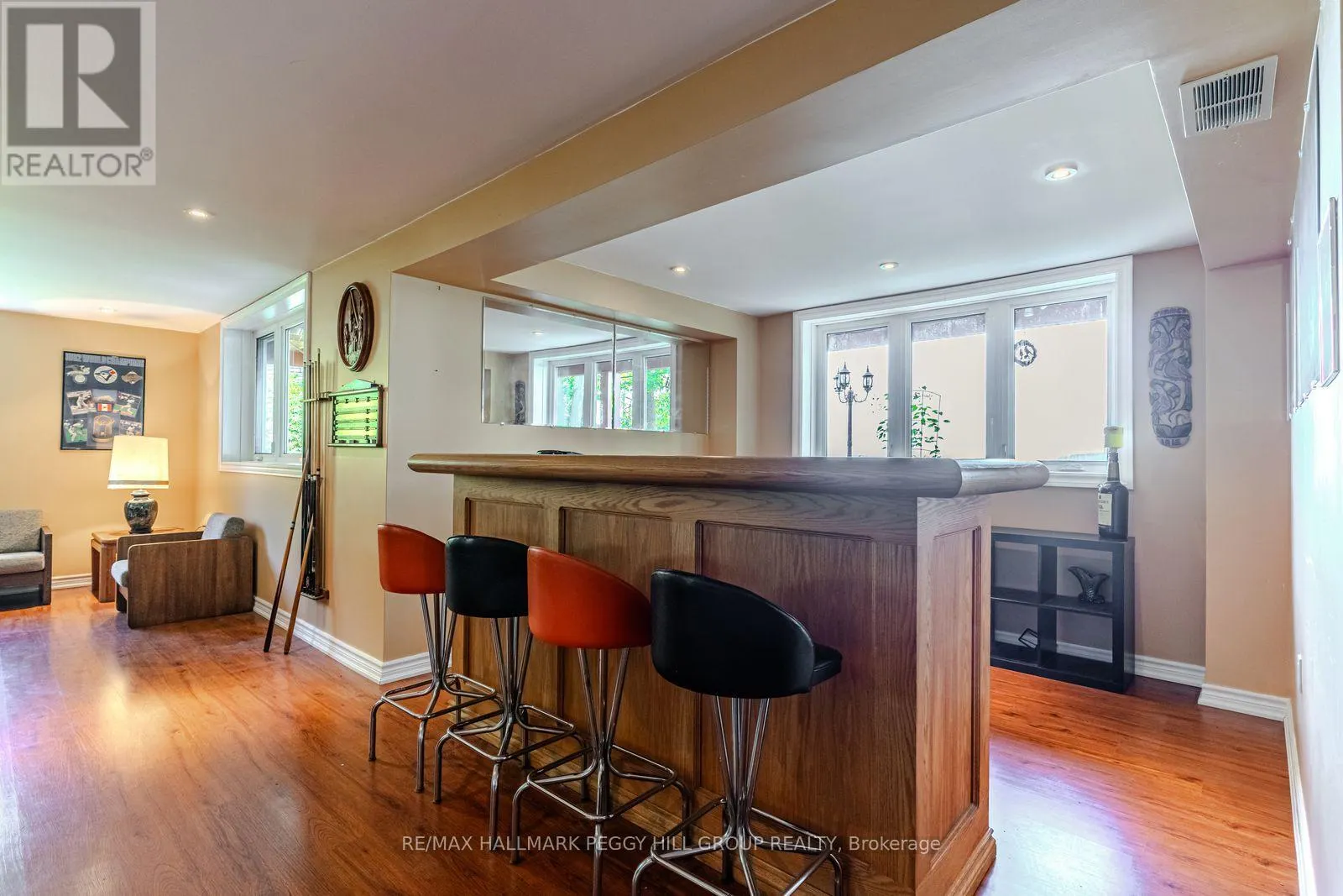 383 PEEK-A-BOO TRAIL