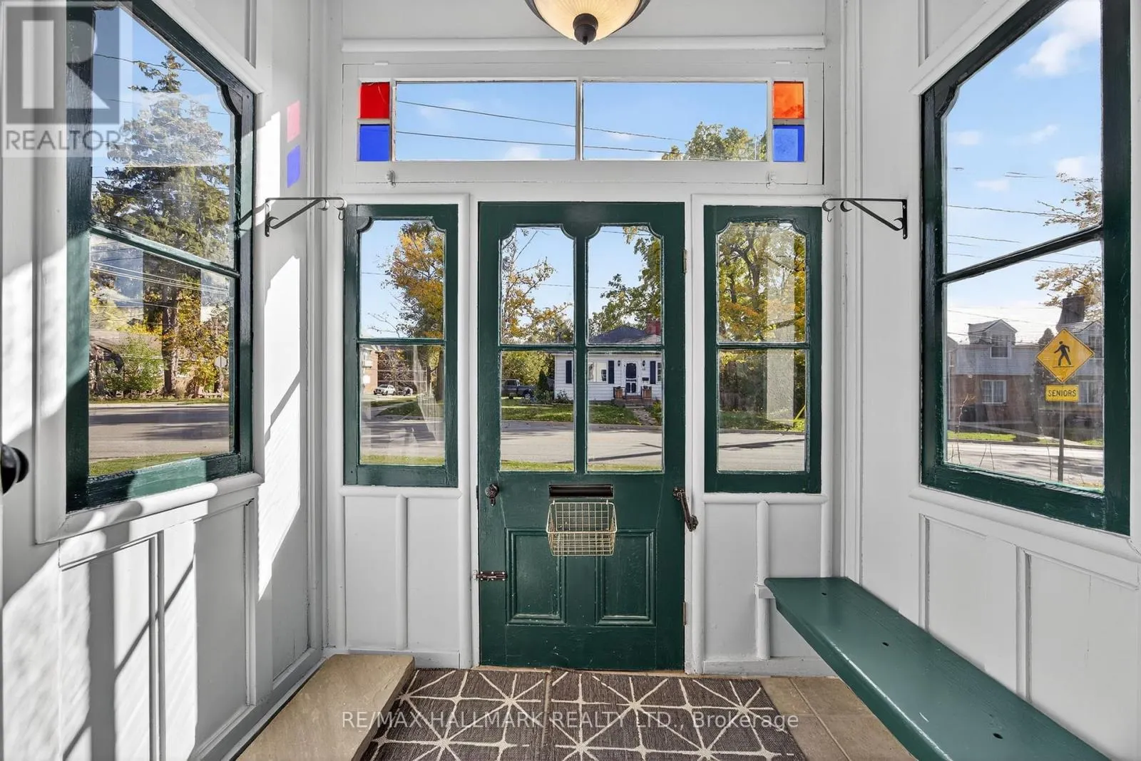 84 WELLINGTON STREET E