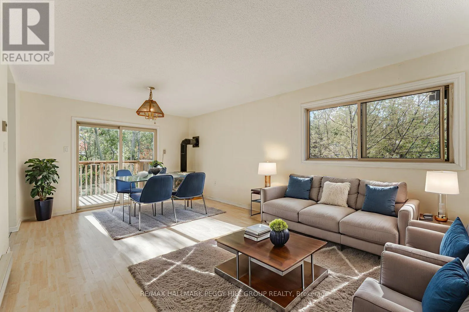 7 - 21 EVERGREEN COURT