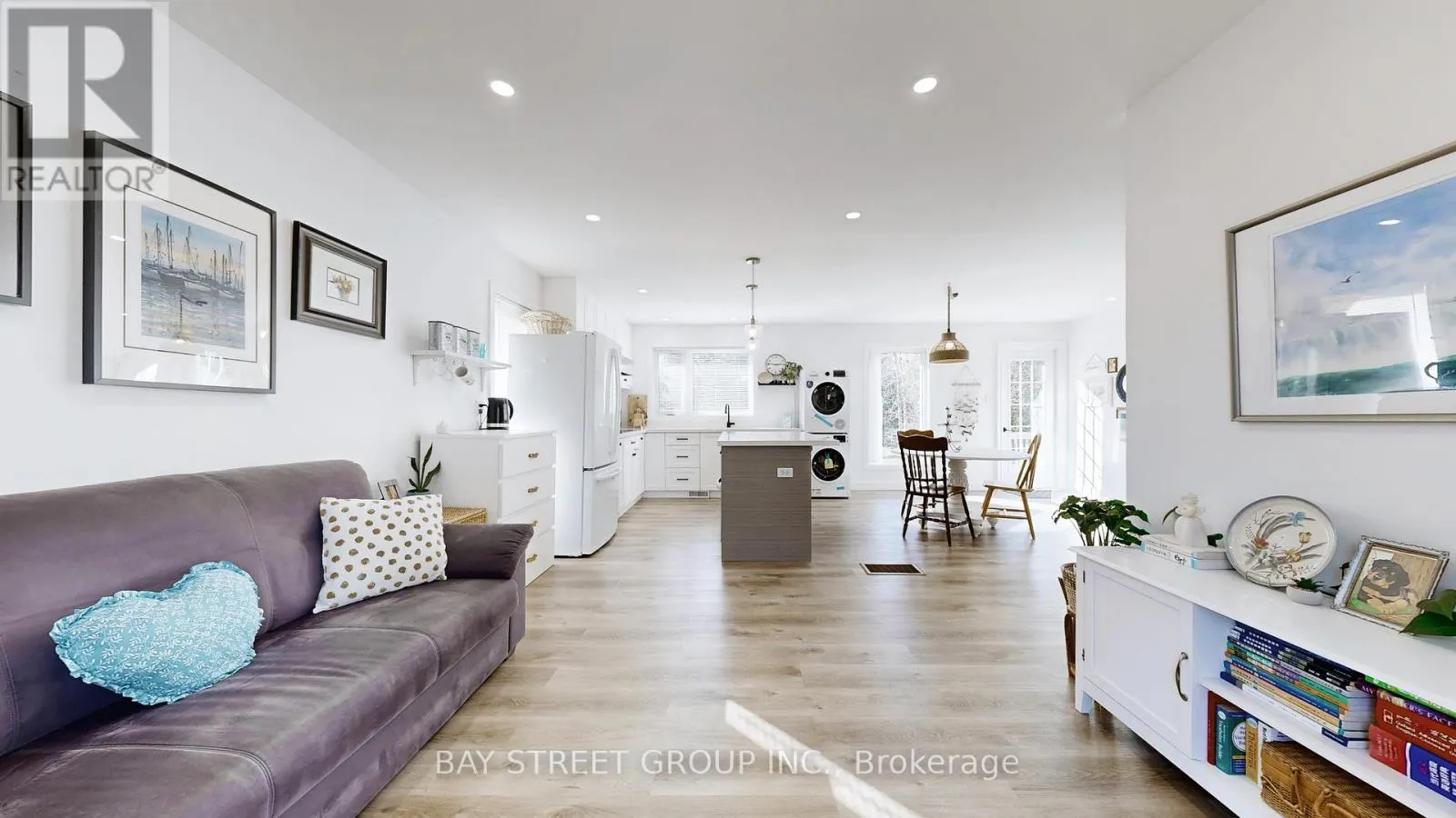 MAIN FLOOR - 142 PATTERSON ROAD