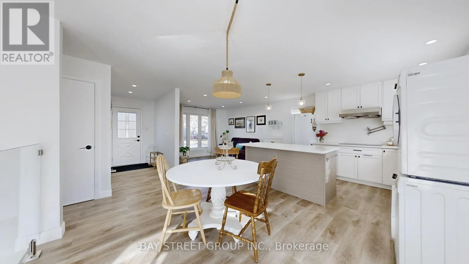 MAIN FLOOR - 142 PATTERSON ROAD