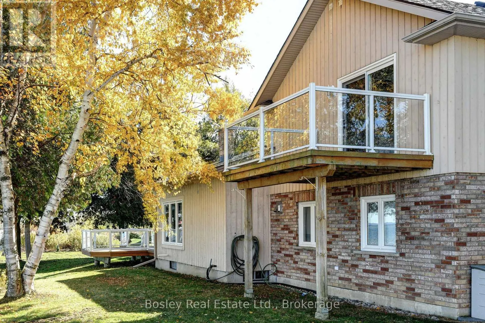 108 BARTLETT BOULEVARD