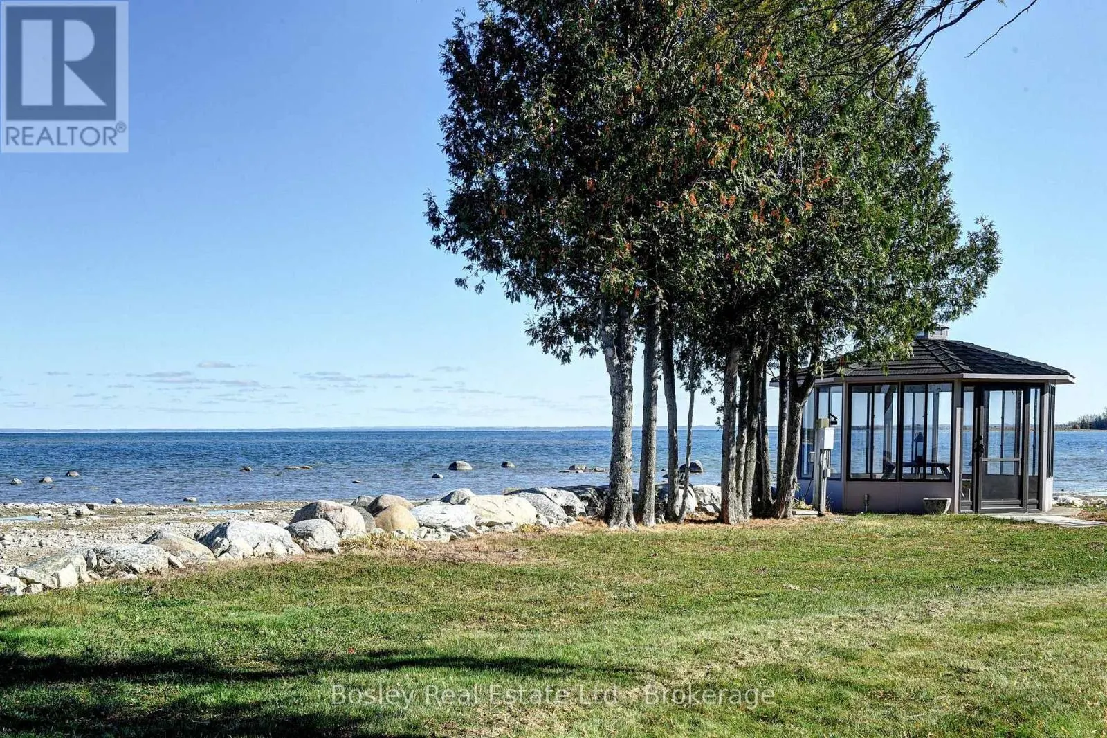 108 BARTLETT BOULEVARD