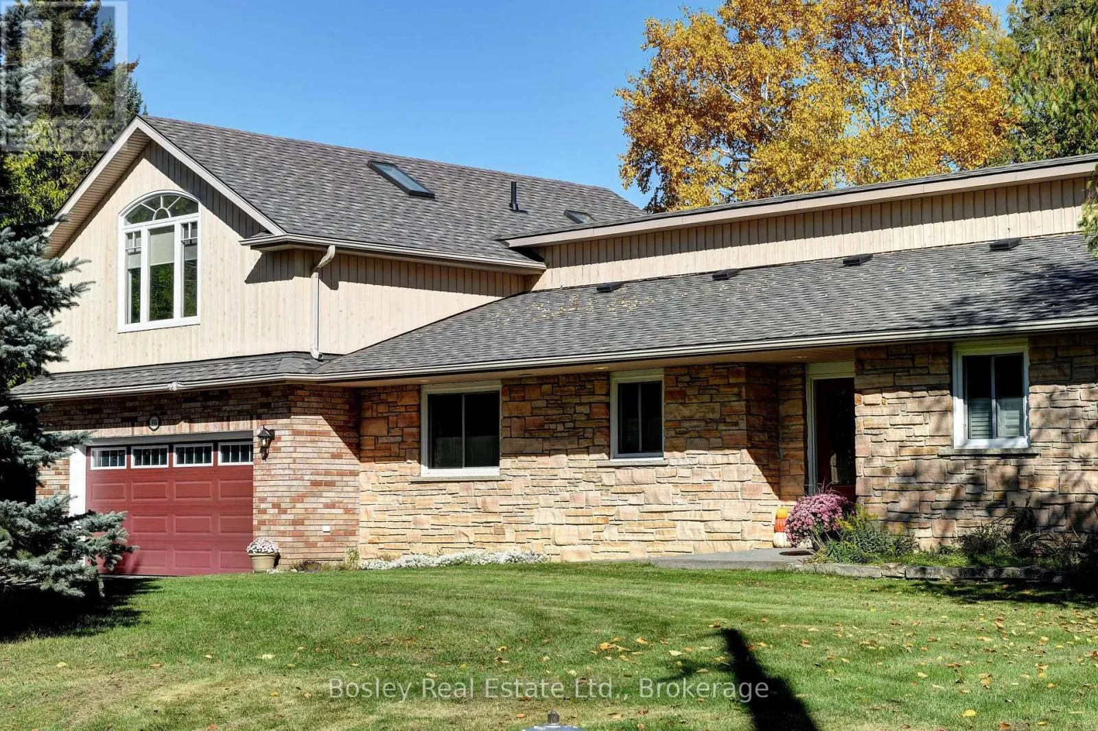 108 BARTLETT BOULEVARD