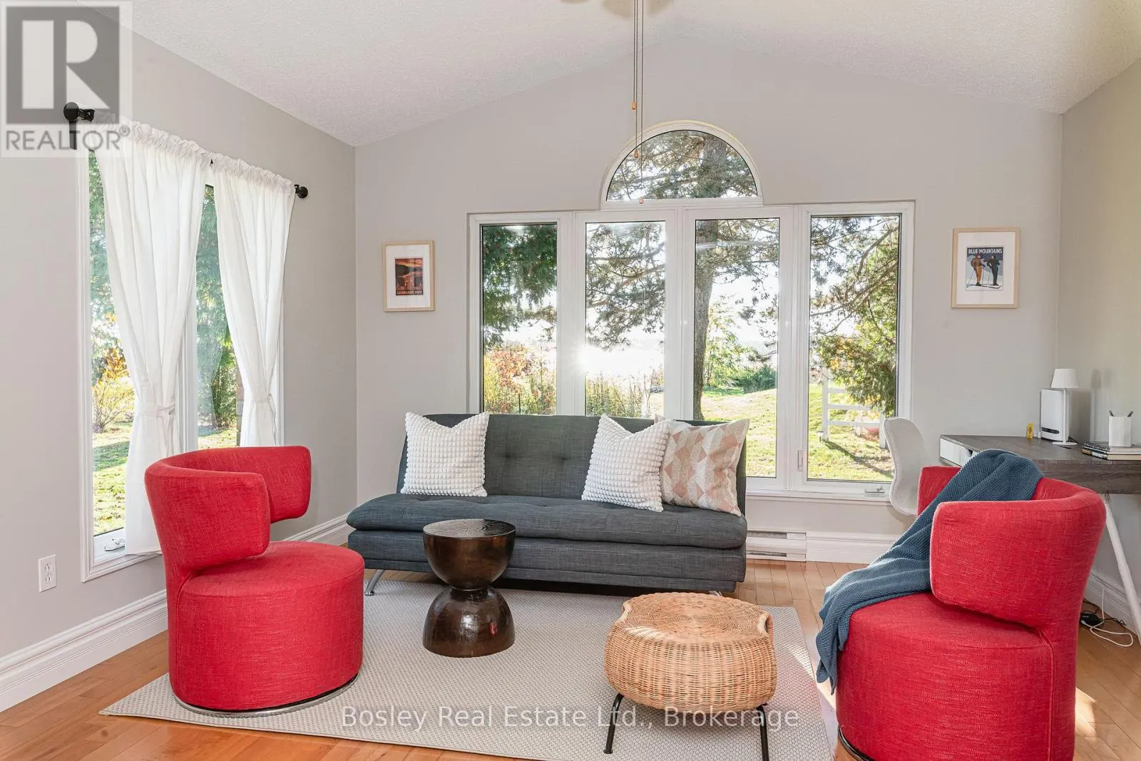 108 BARTLETT BOULEVARD