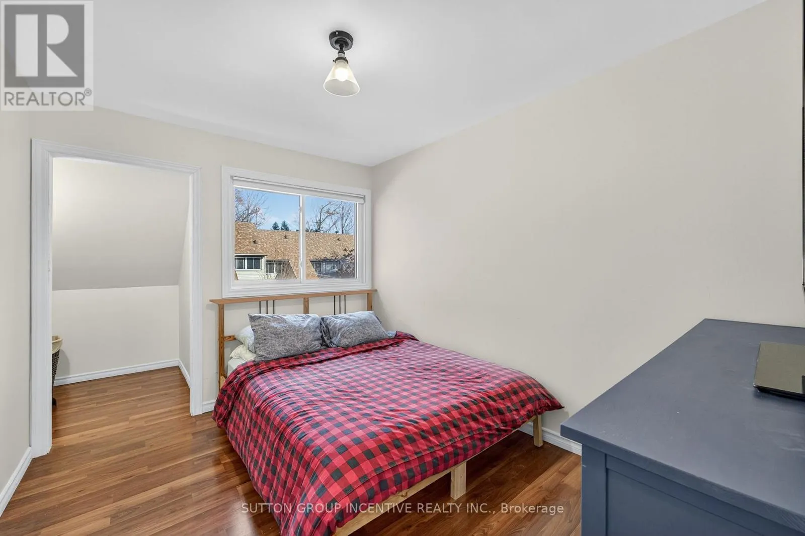 82 - 441 BARRIE ROAD