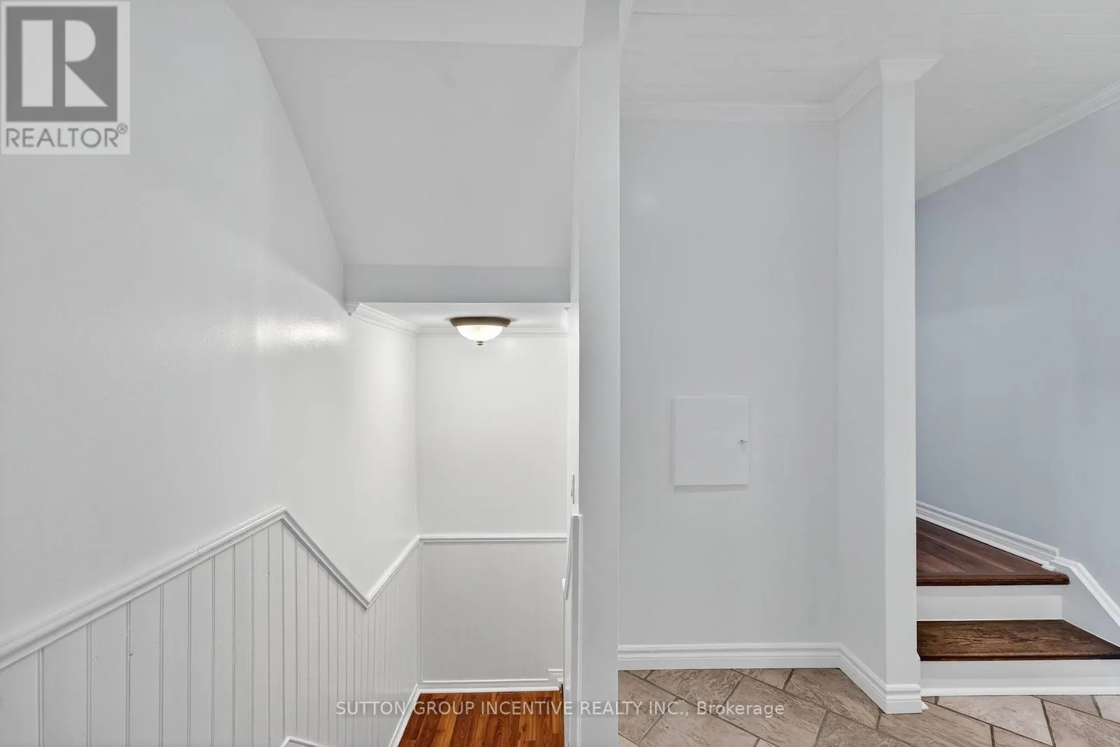 82 - 441 BARRIE ROAD