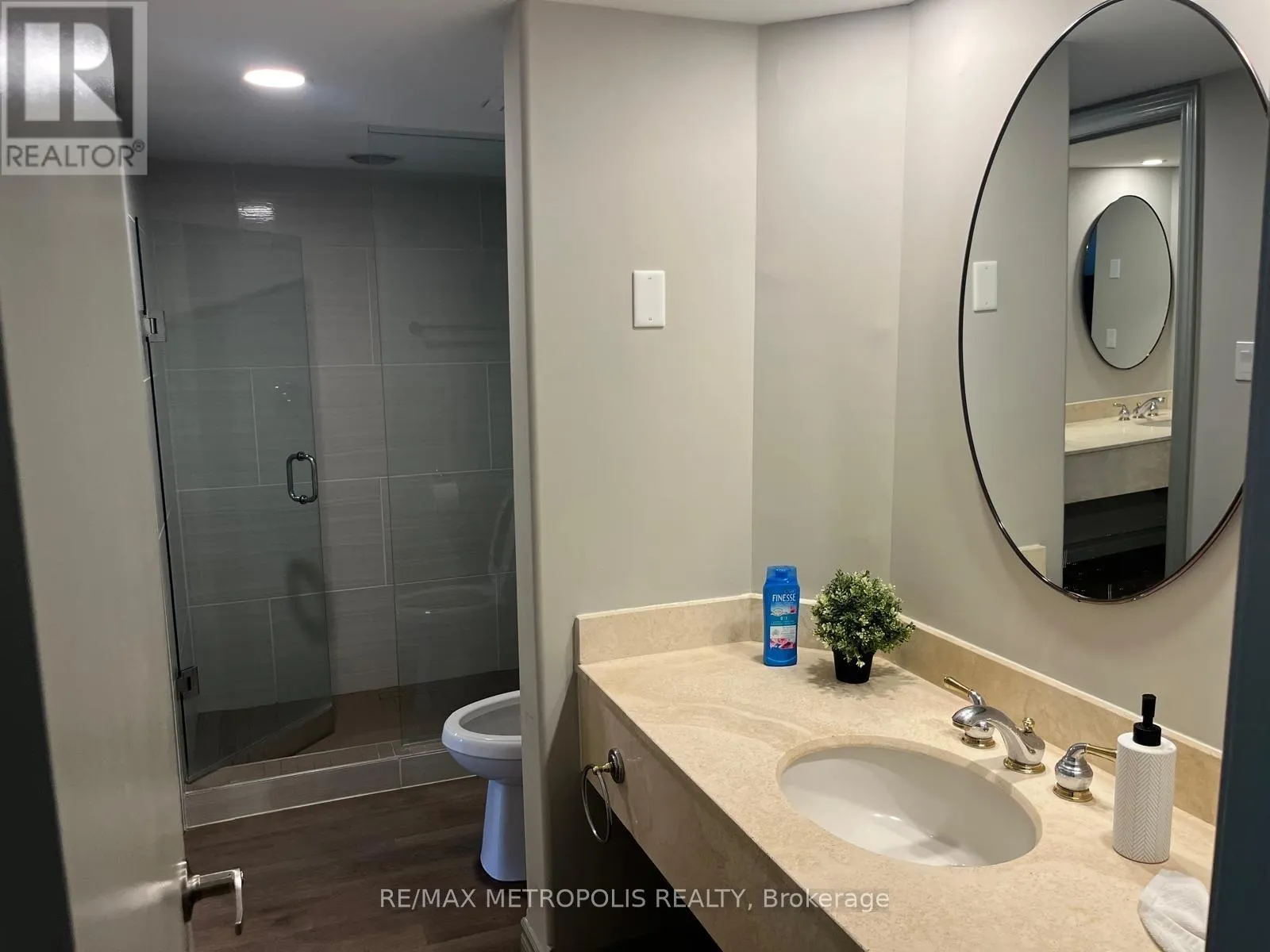 2030-31 - 90 HIGHLAND DRIVE