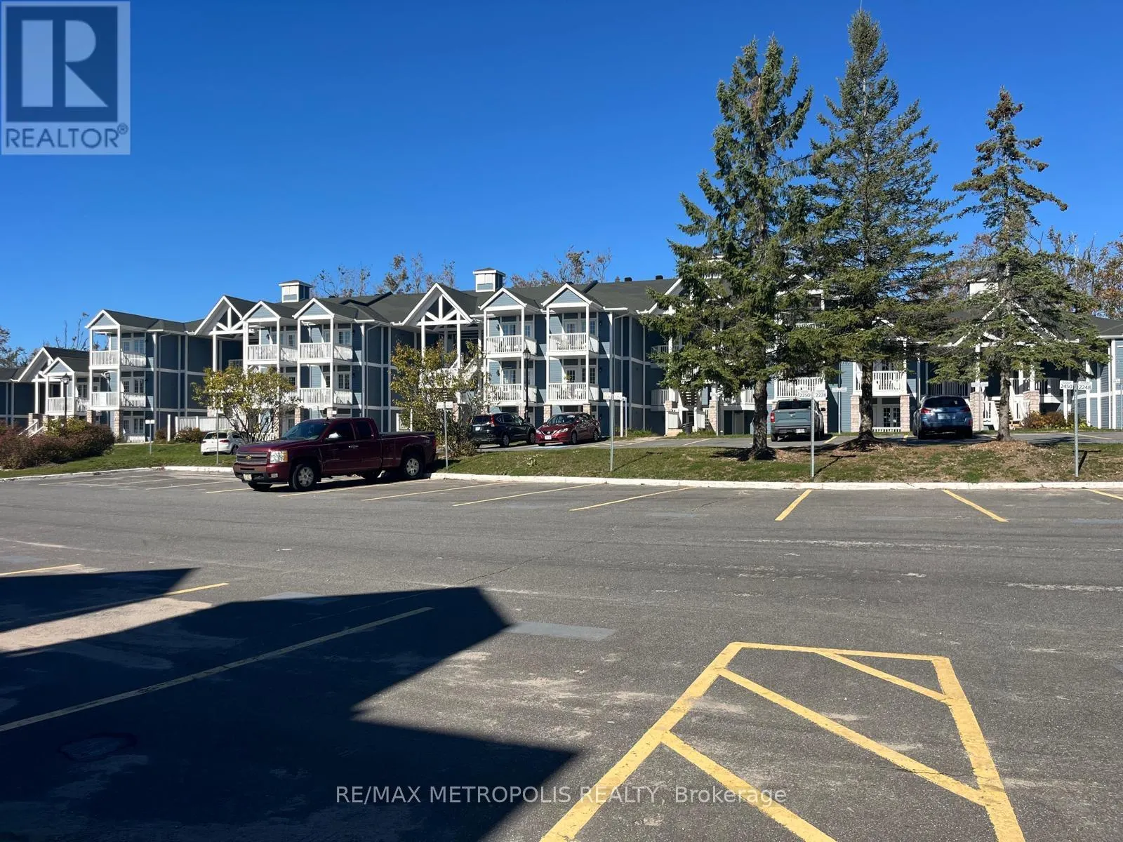 2030-31 - 90 HIGHLAND DRIVE