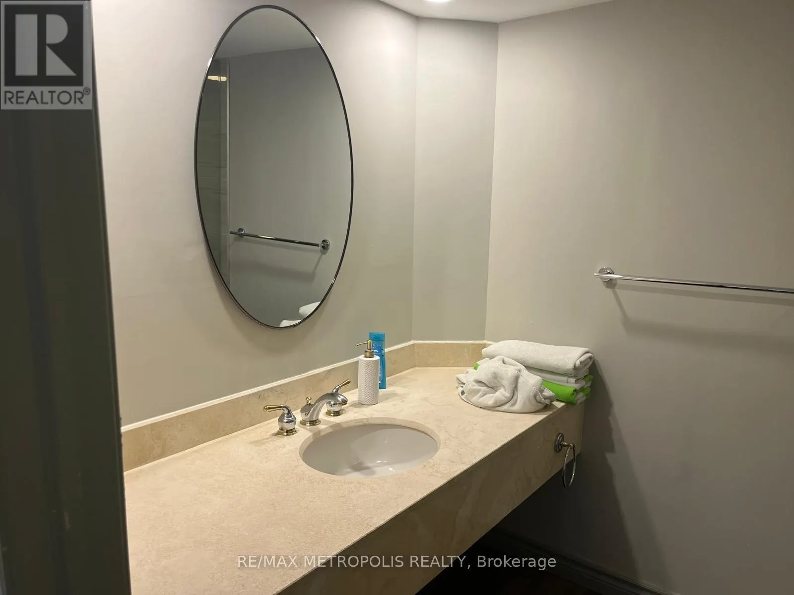 2030-31 - 90 HIGHLAND DRIVE