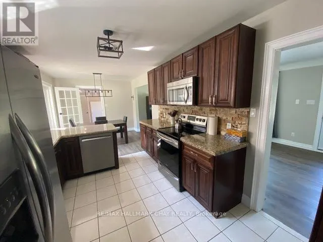 MAIN - 1207 BAYFIELD STREET N