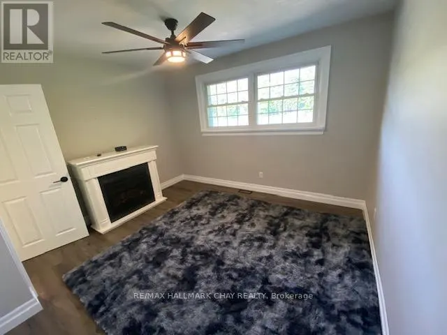 MAIN - 1207 BAYFIELD STREET N