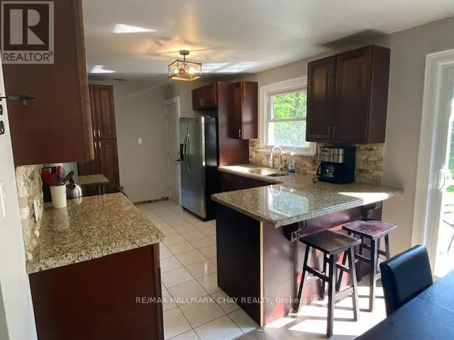 MAIN - 1207 BAYFIELD STREET N