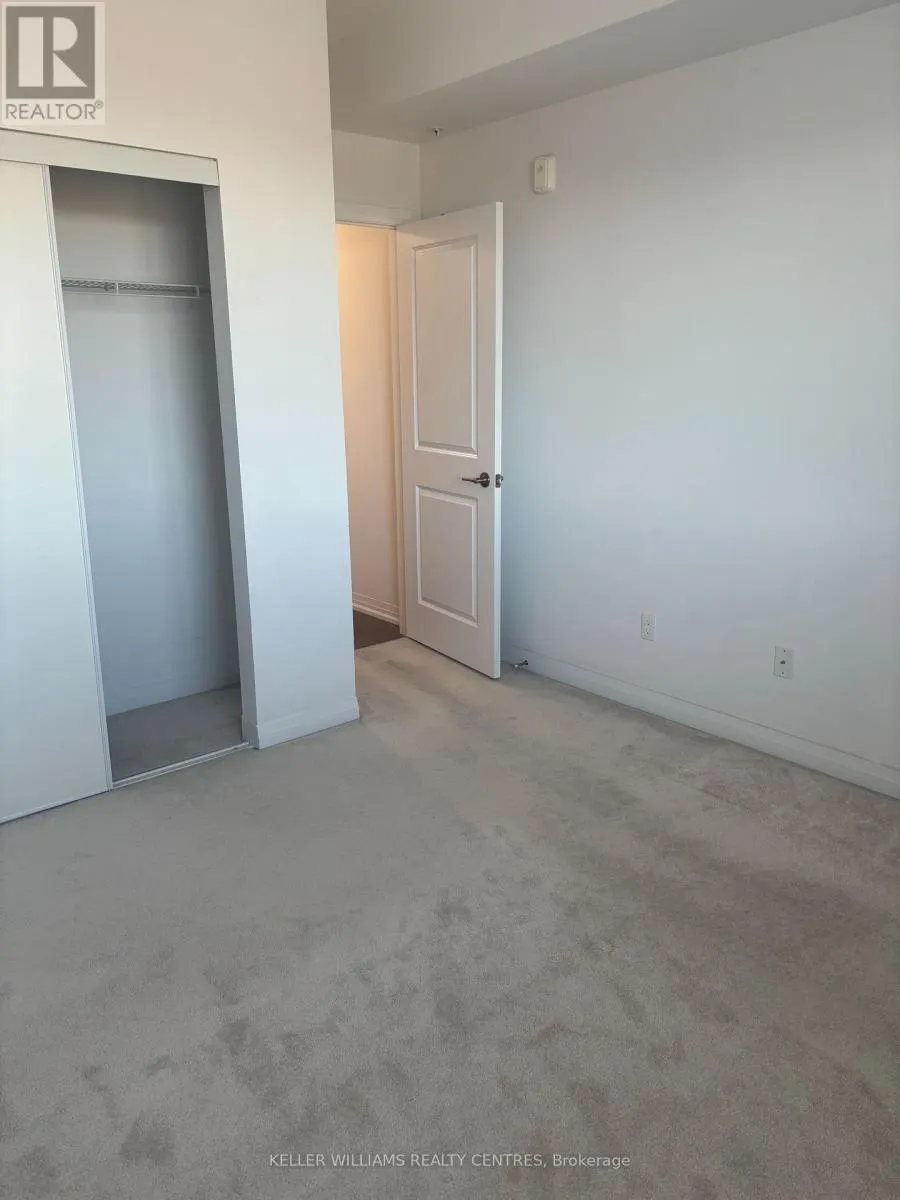 107 - 295 CUNDLES ROAD E