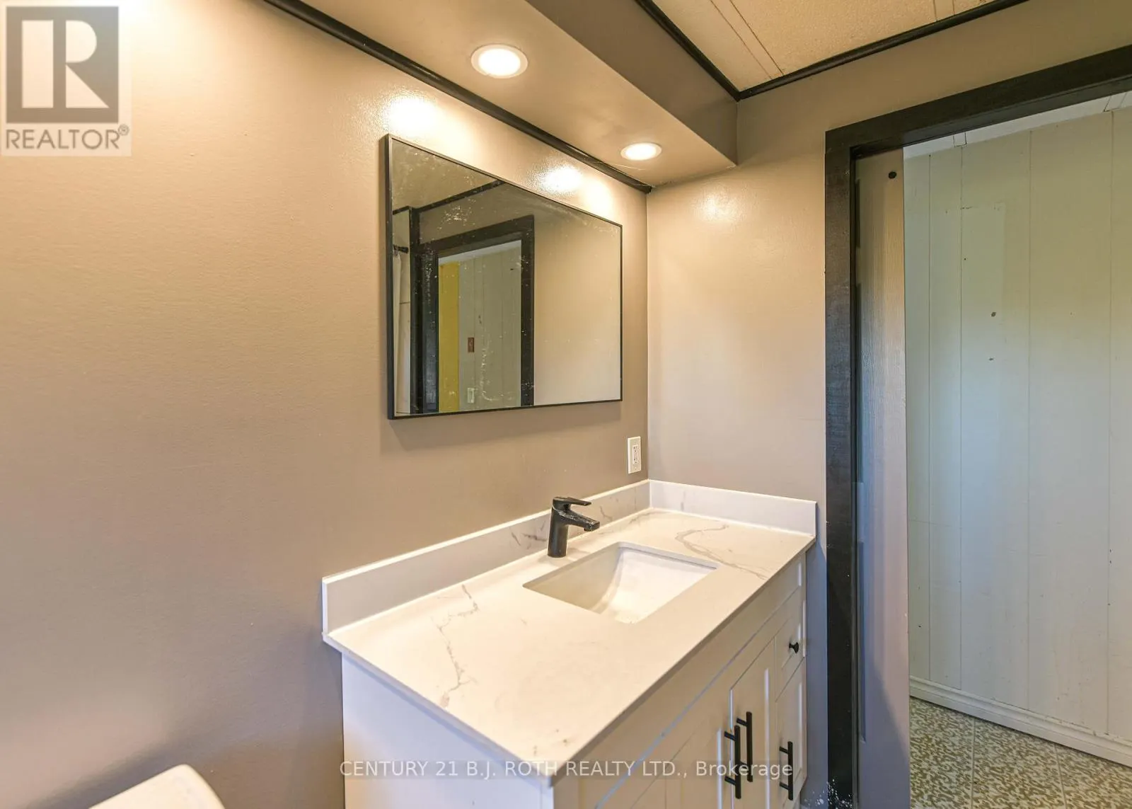 19 CLAREMONT CRESCENT