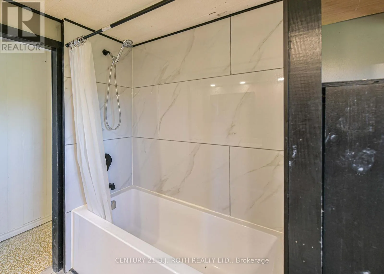 19 CLAREMONT CRESCENT