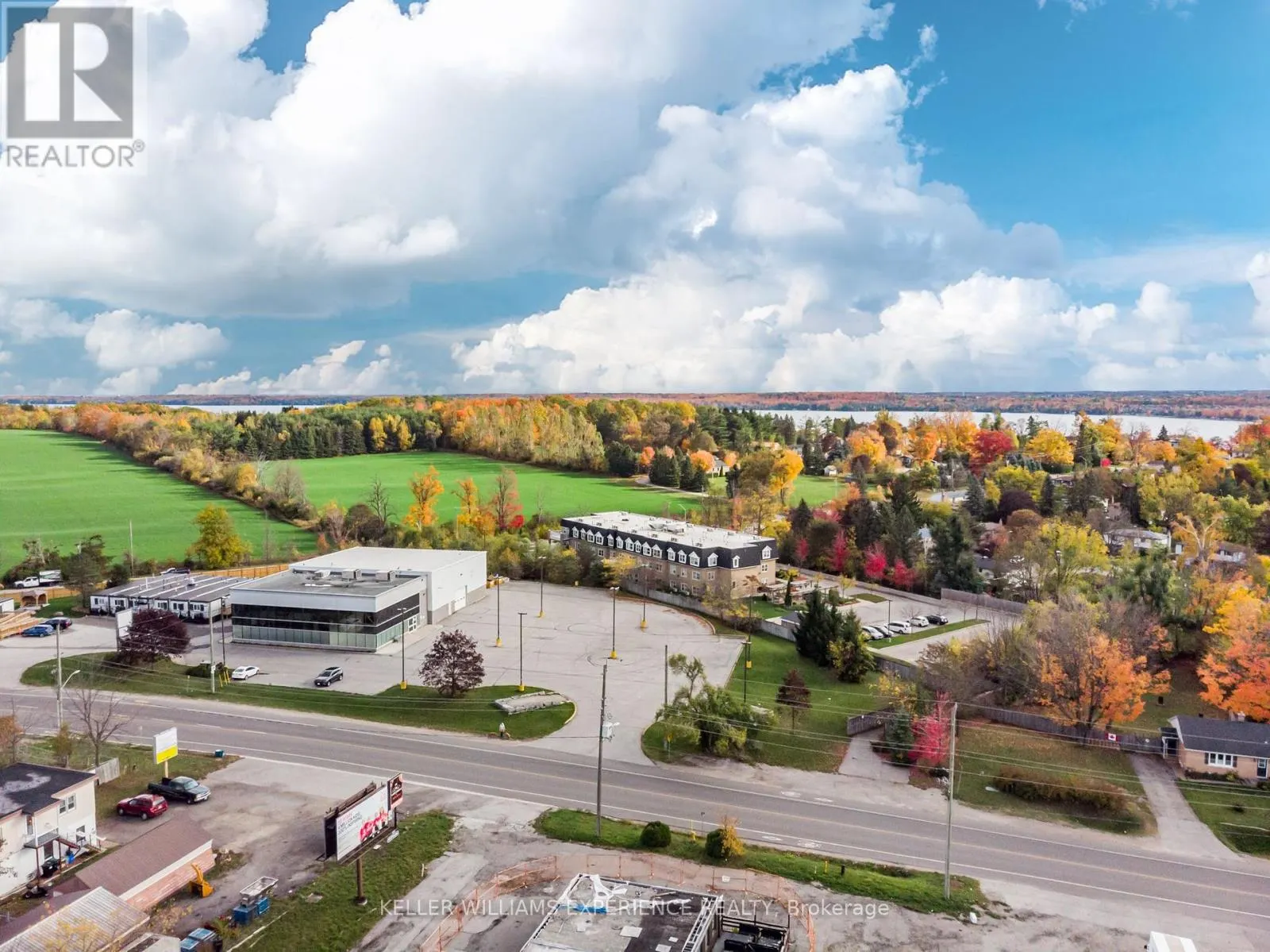 8 - 237 STEEL STREET