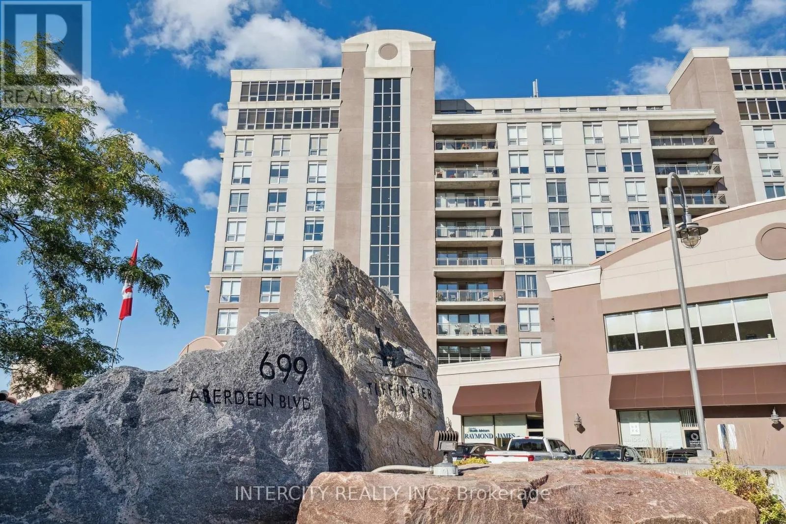 1007 - 699 ABERDEEN BOULEVARD