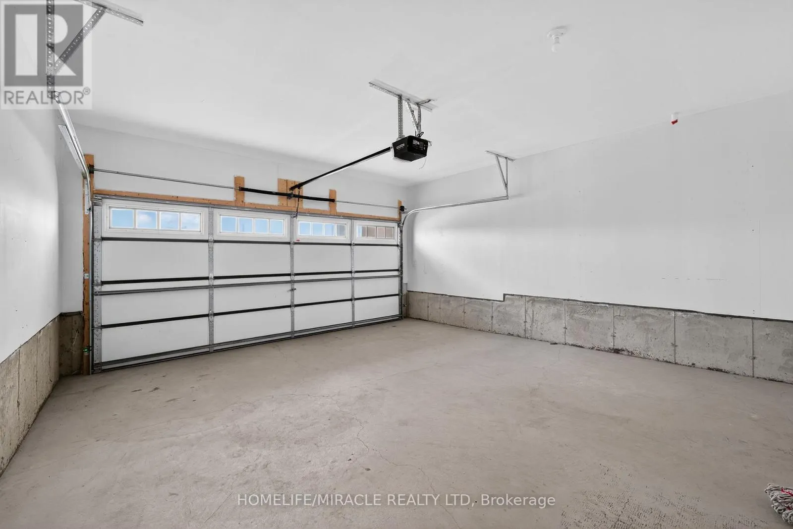 11 PHOENIX BOULEVARD