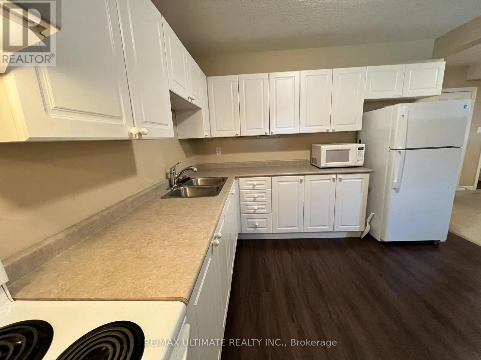 LOWER - 209 DUNSMORE LANE