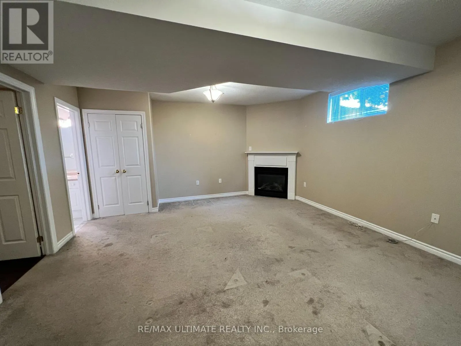 LOWER - 209 DUNSMORE LANE