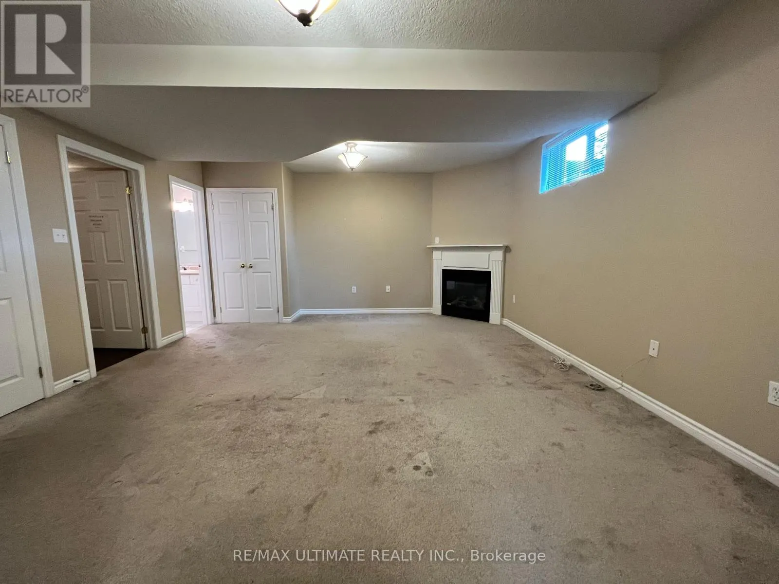 LOWER - 209 DUNSMORE LANE