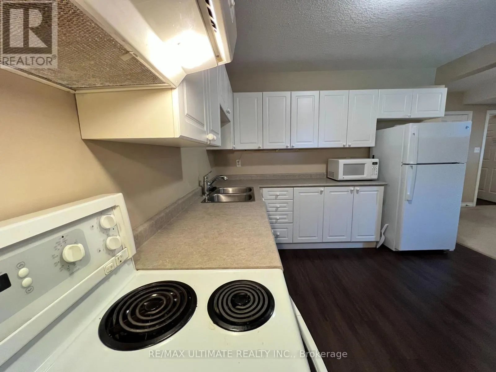 LOWER - 209 DUNSMORE LANE