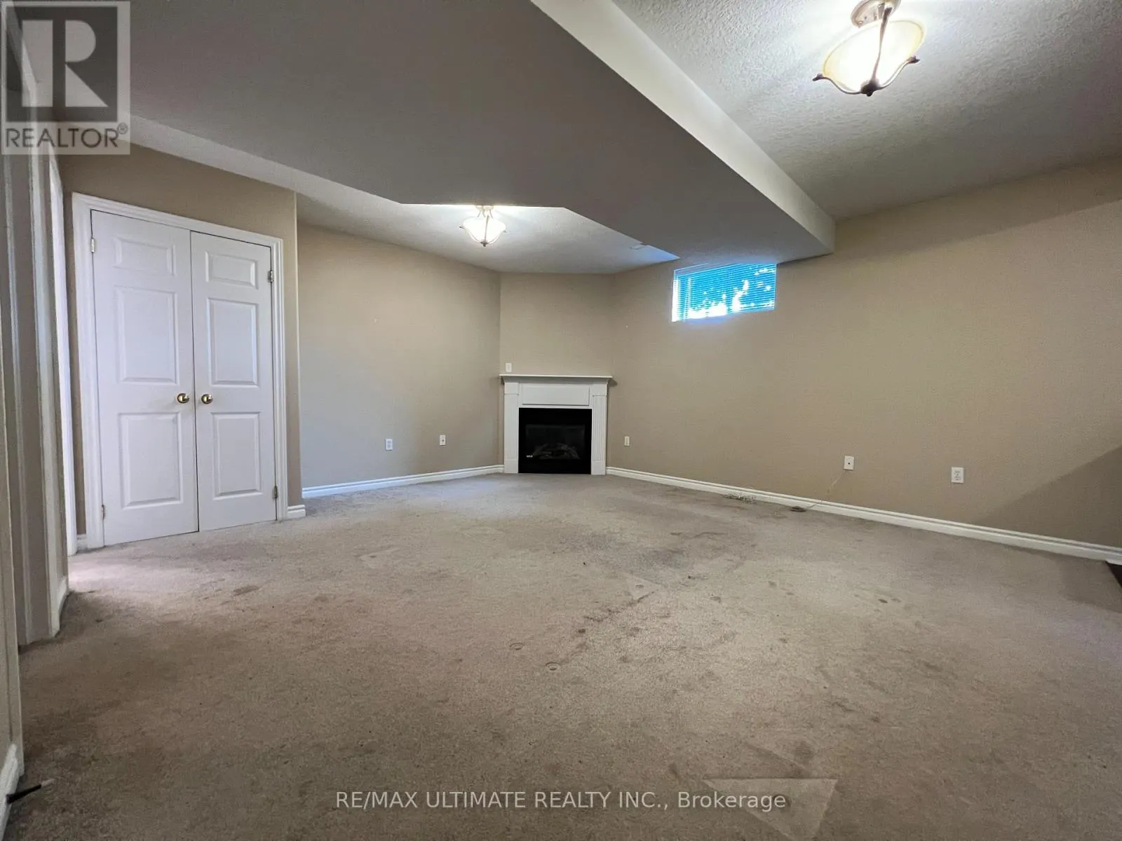 LOWER - 209 DUNSMORE LANE