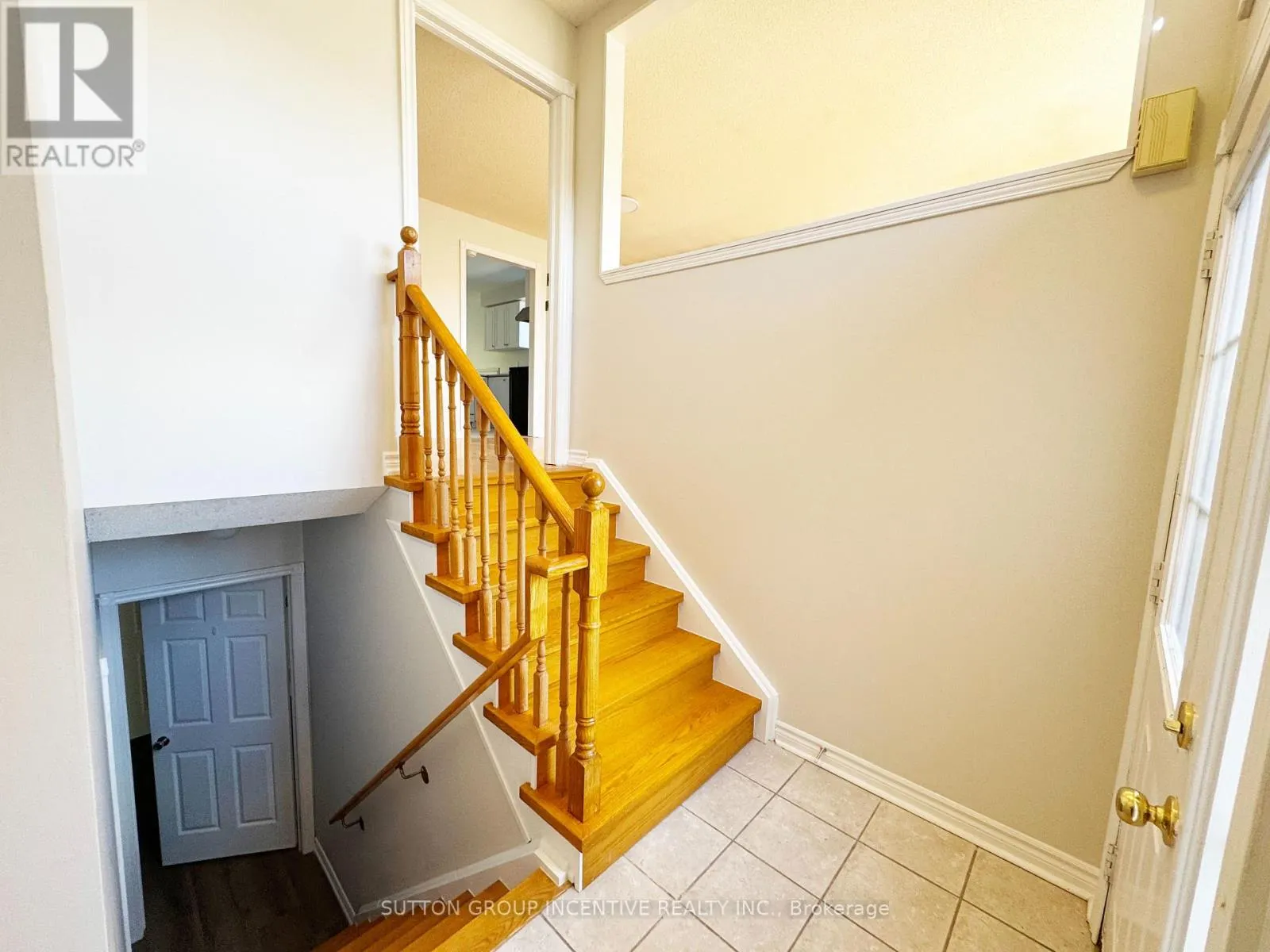 18 FOREST DALE DRIVE