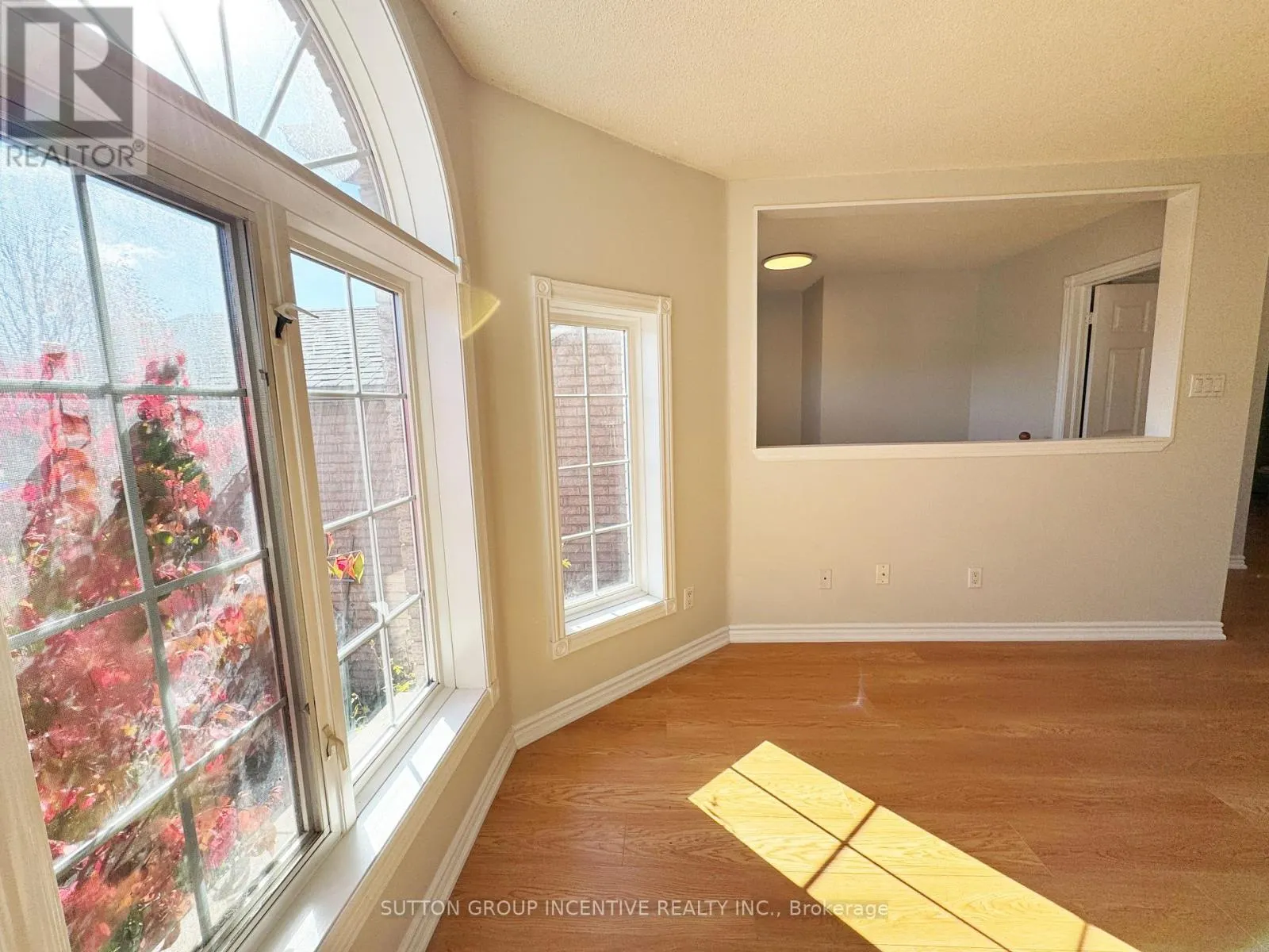 18 FOREST DALE DRIVE