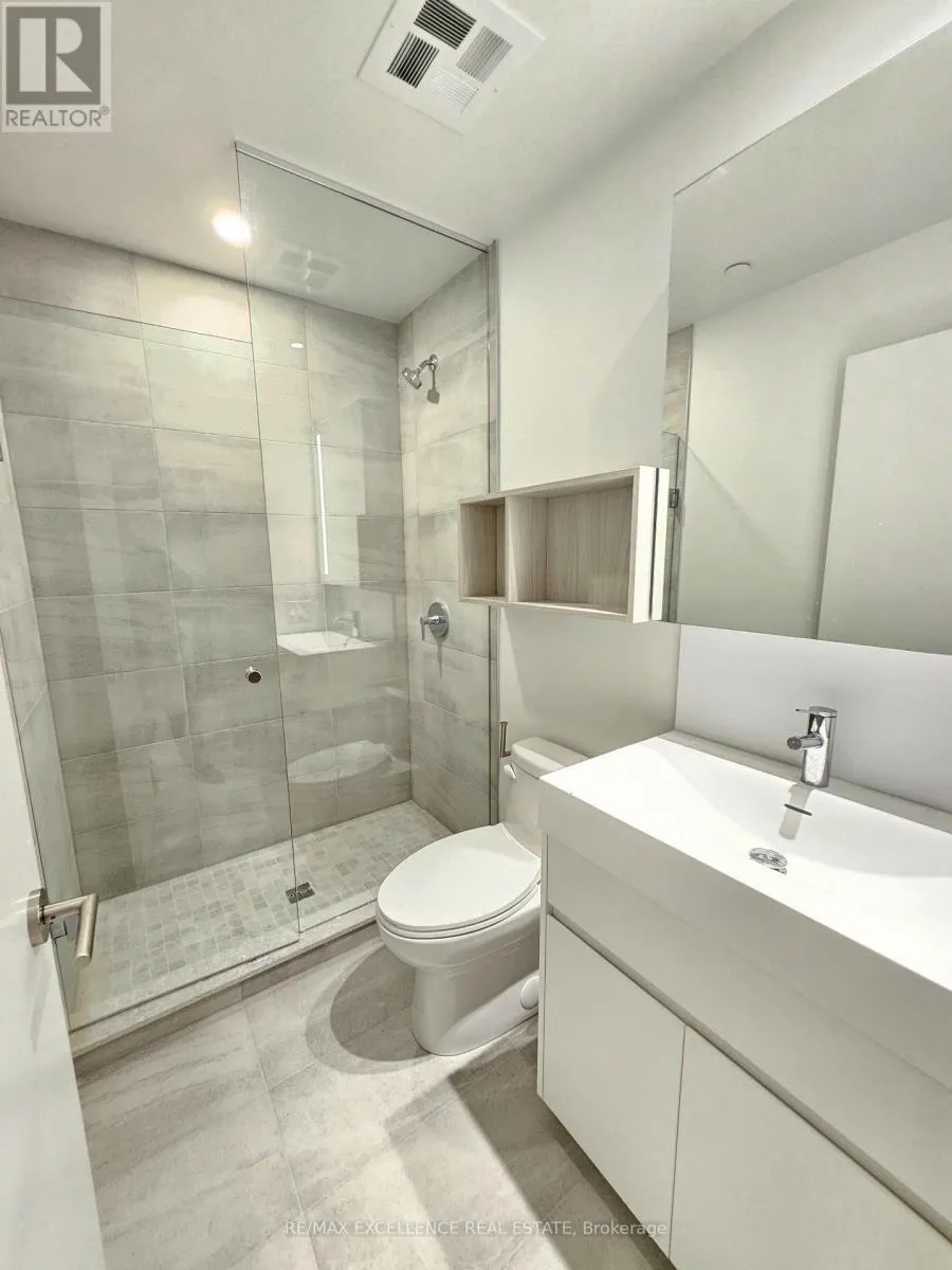 2605 - 39 MARY STREET