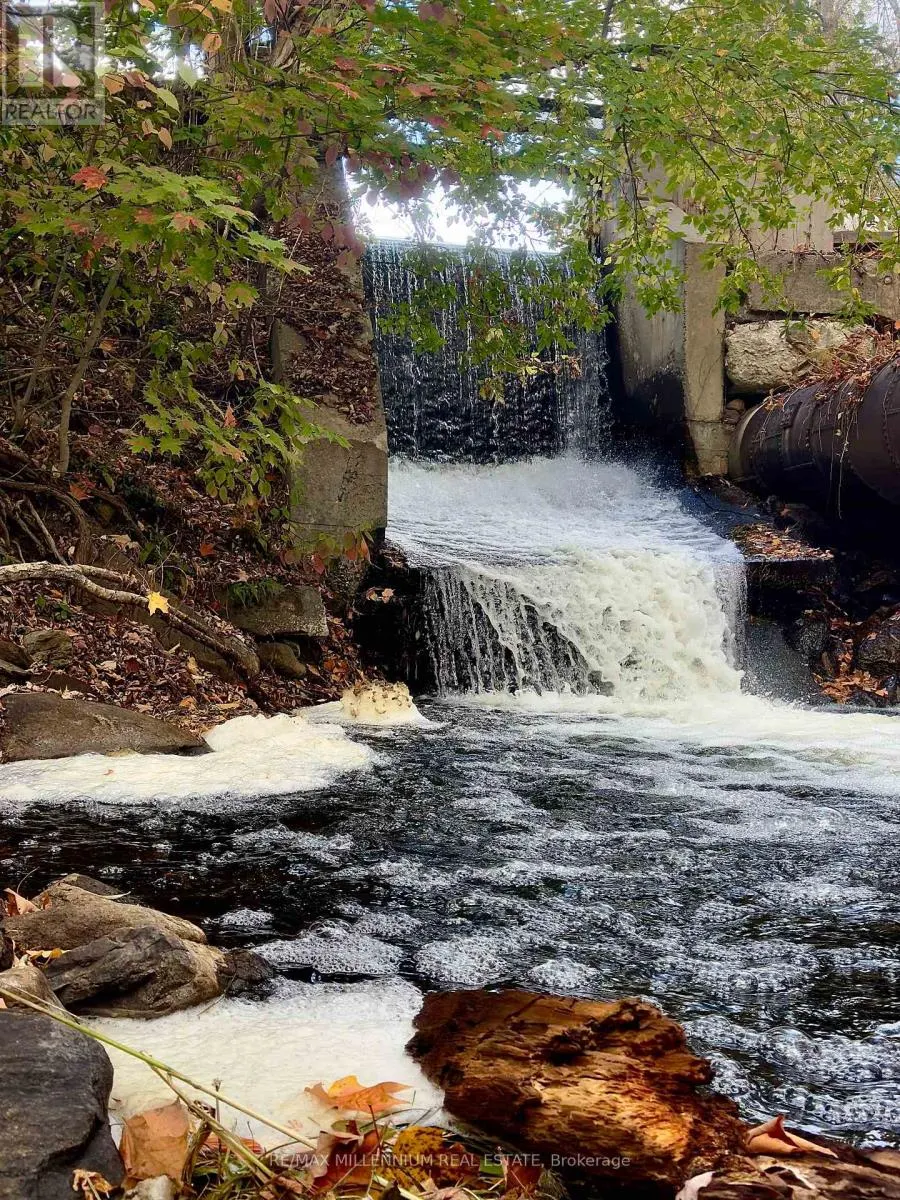 3741 CEDAR RAPIDS DRIVE SW