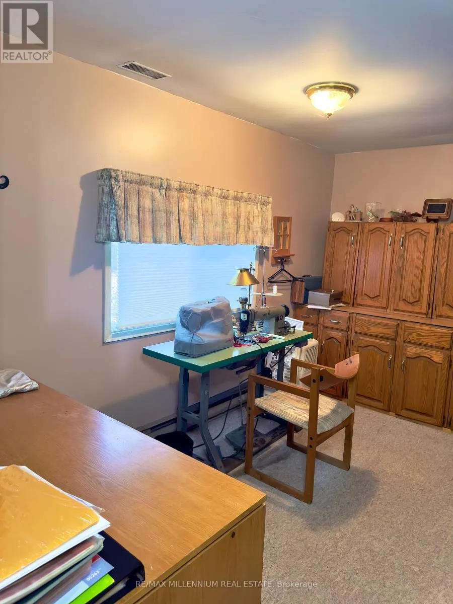 3741 CEDAR RAPIDS DRIVE SW