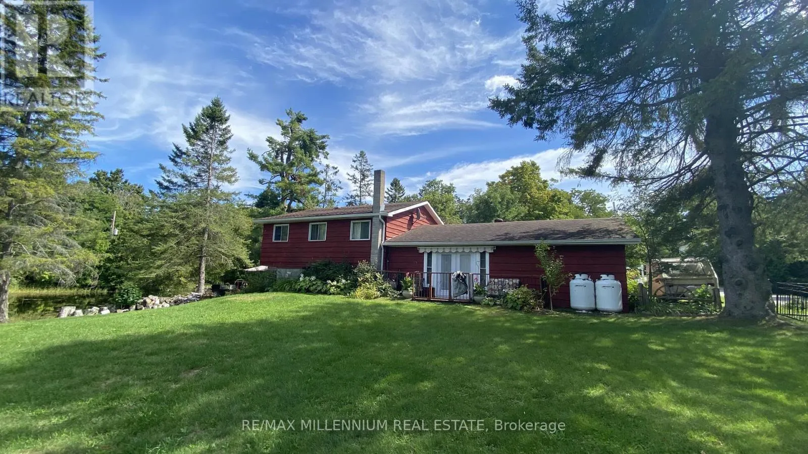 3741 CEDAR RAPIDS DRIVE SW