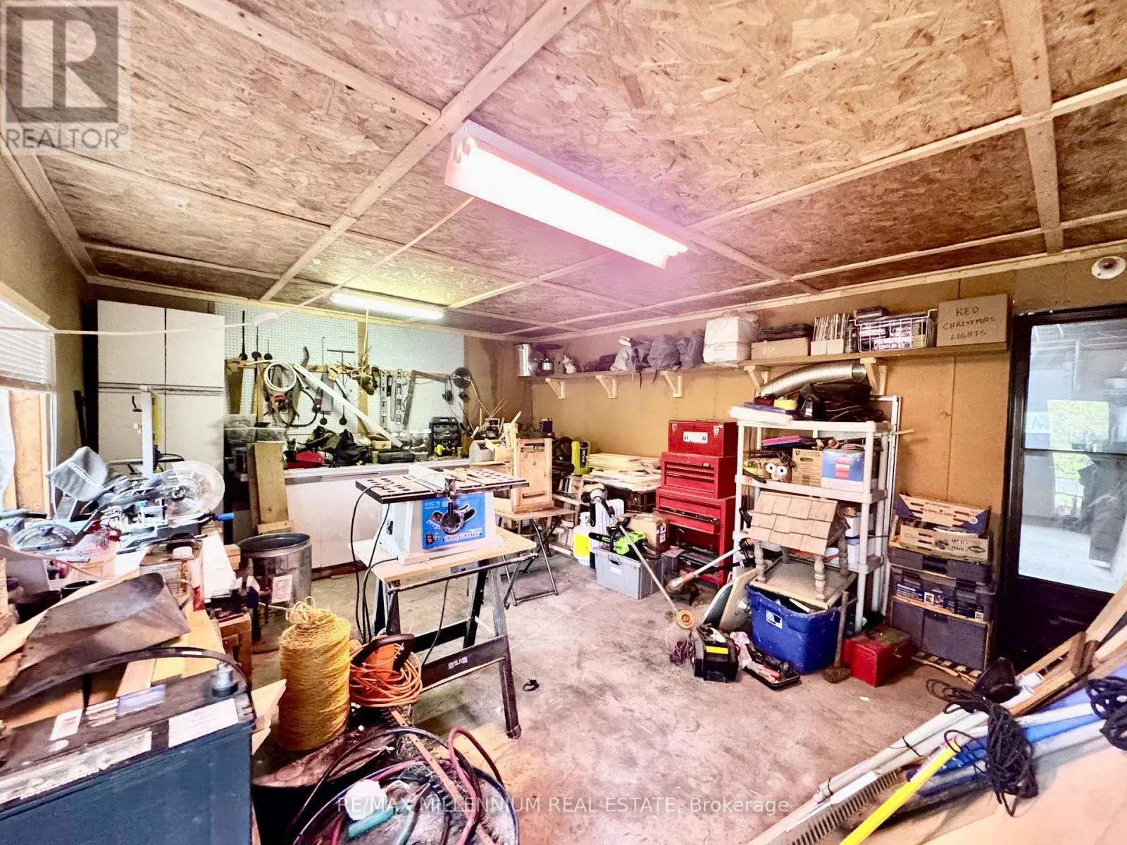 3741 CEDAR RAPIDS DRIVE SW