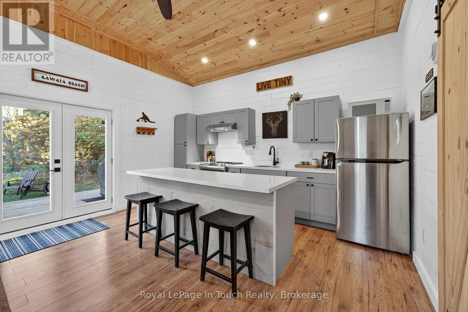 302 CONCESSION 11 ROAD W