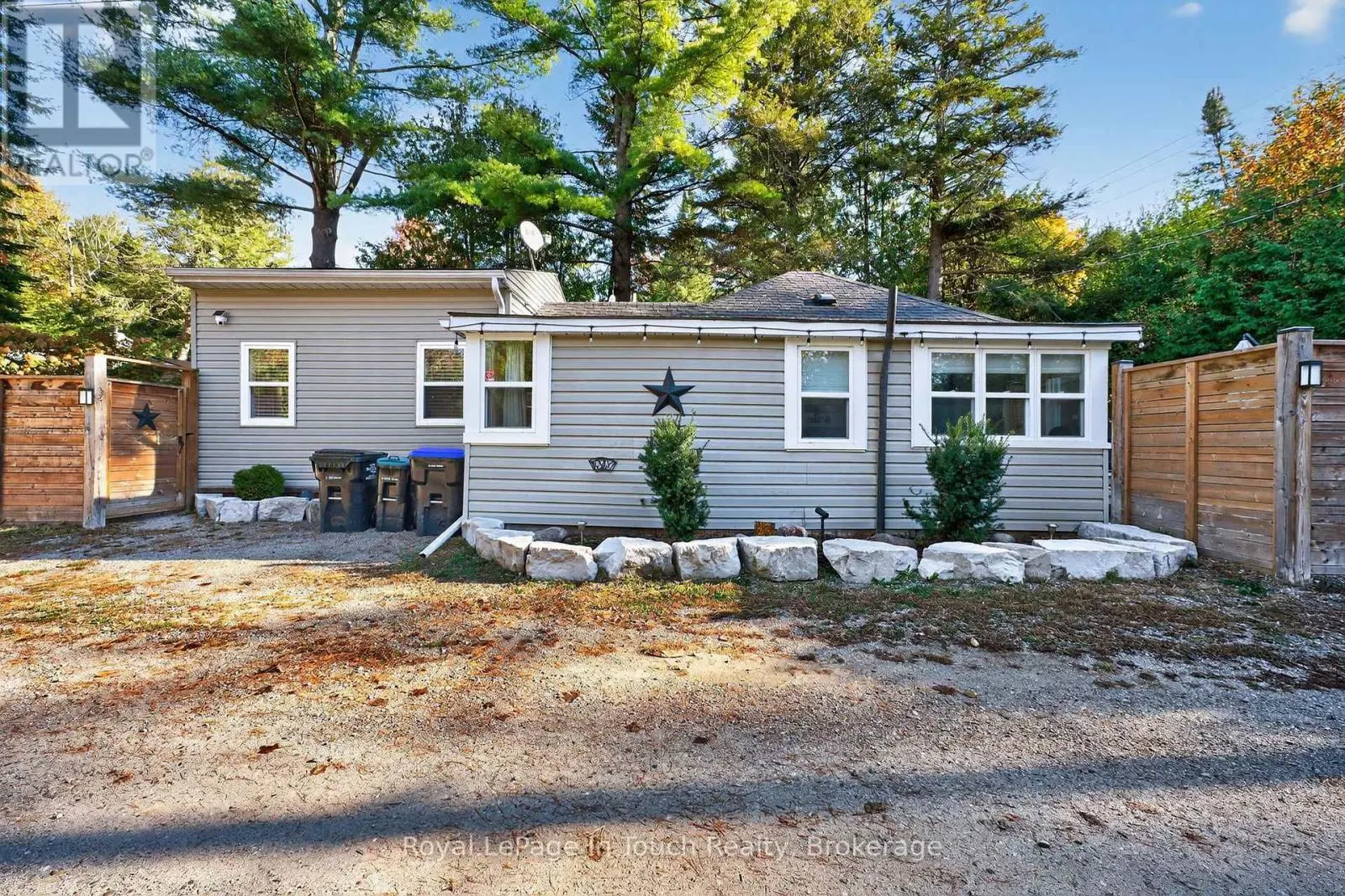 302 CONCESSION 11 ROAD W