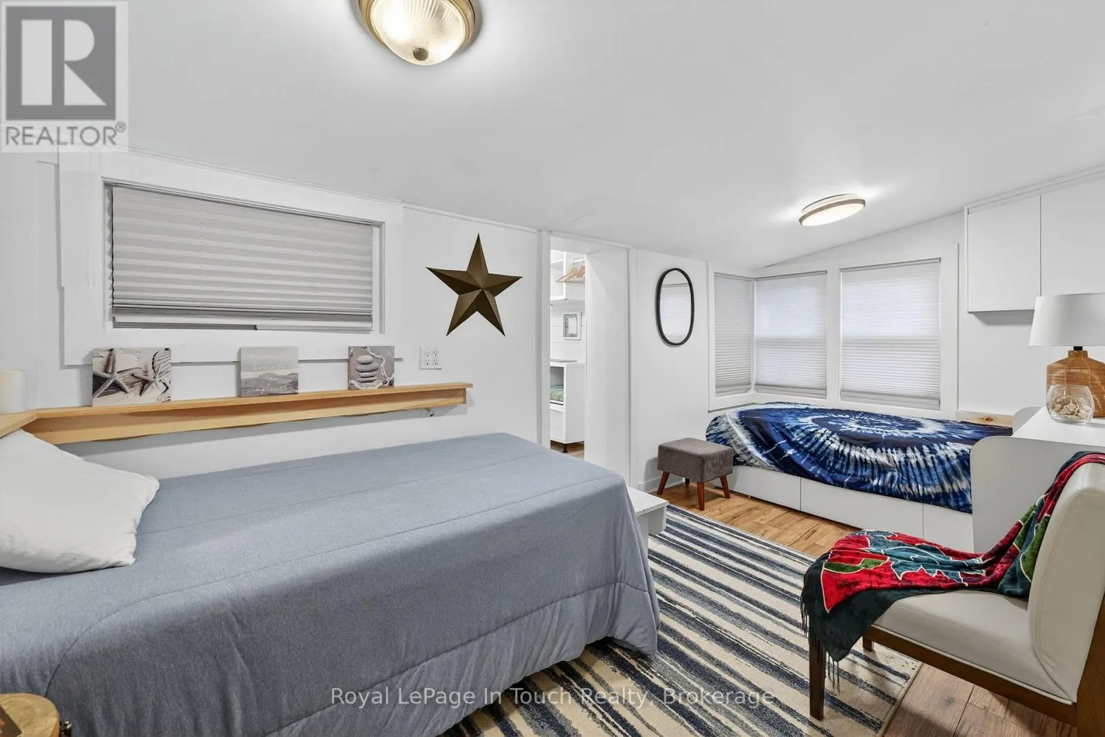 302 CONCESSION 11 ROAD W